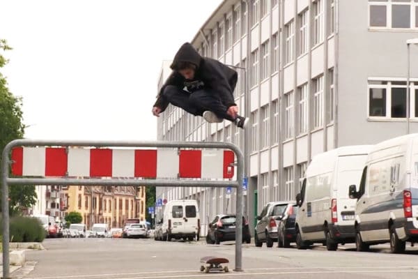 ashes-griptape-irregularskatemag