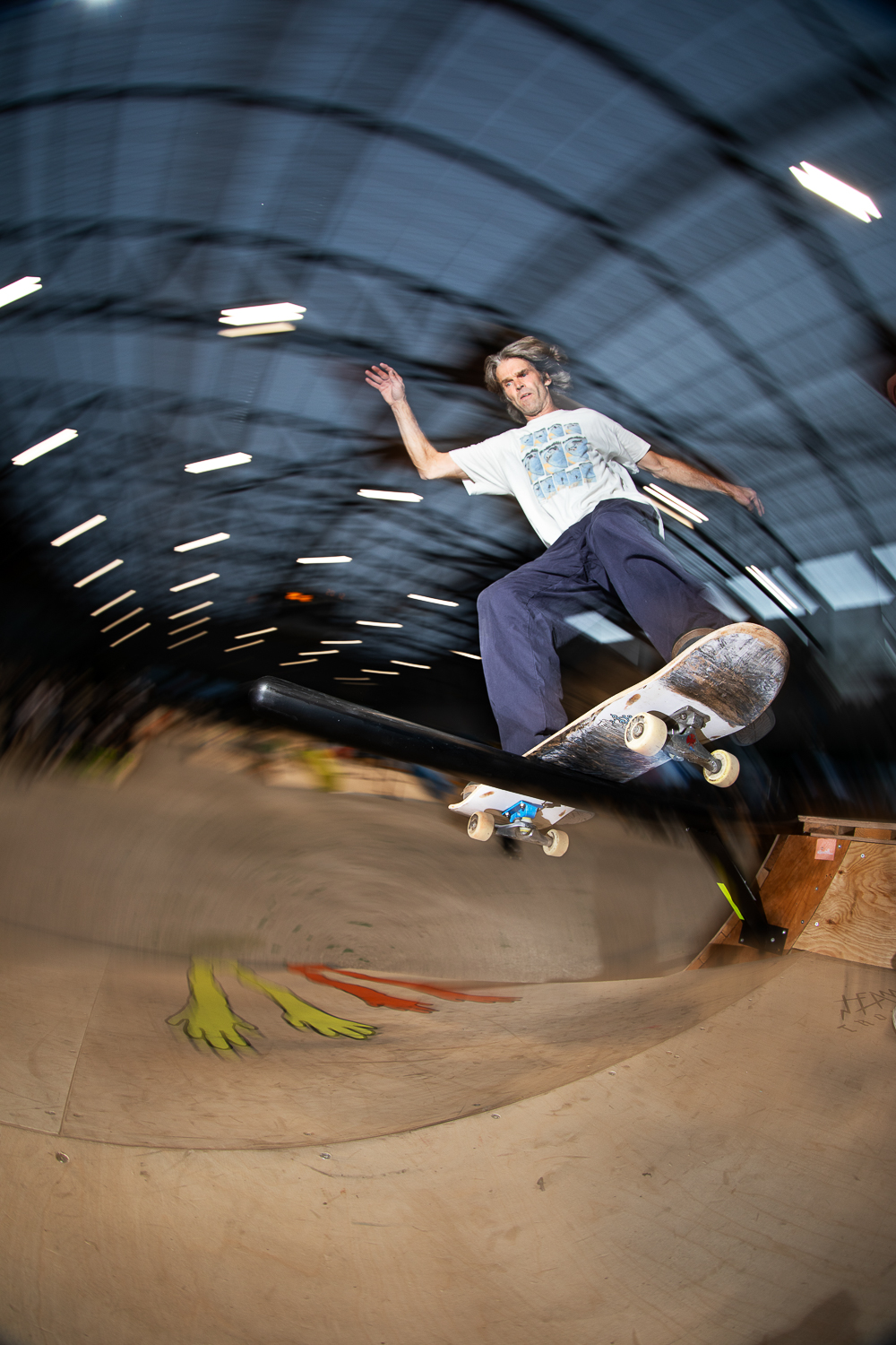 ESC25_002_OliBuergin_FsLipslide