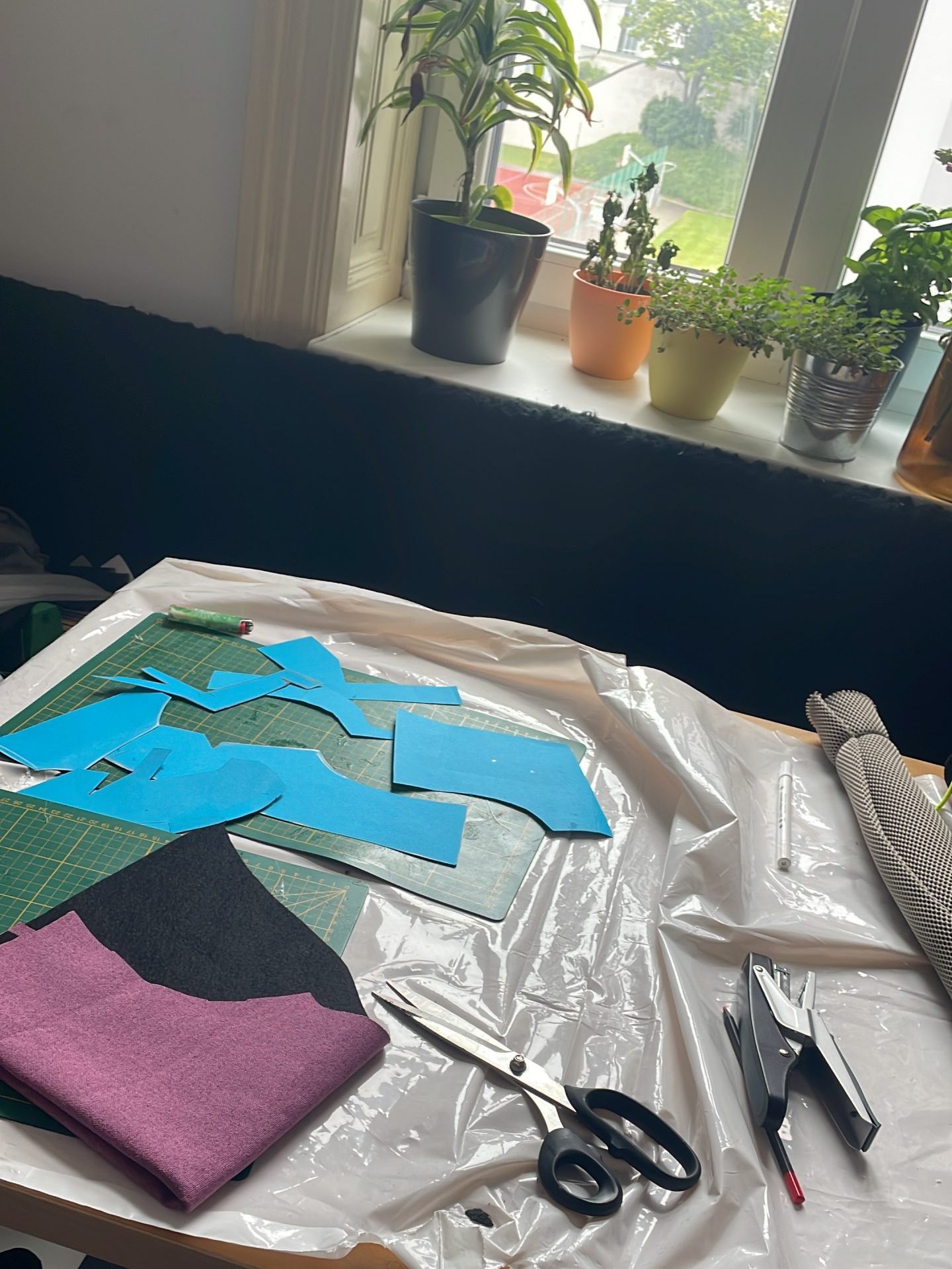 57731C42-3A94-4EFC-859A-92B661CE27AA