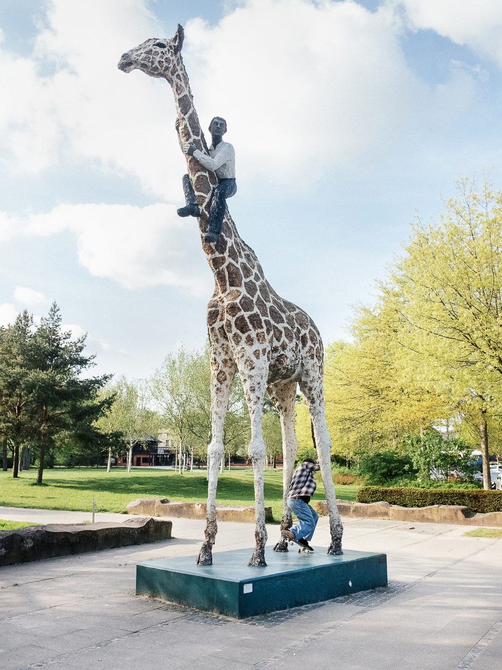 André Gerlich - Nosewheelie_revert_ Giraffe_irregularskatemag