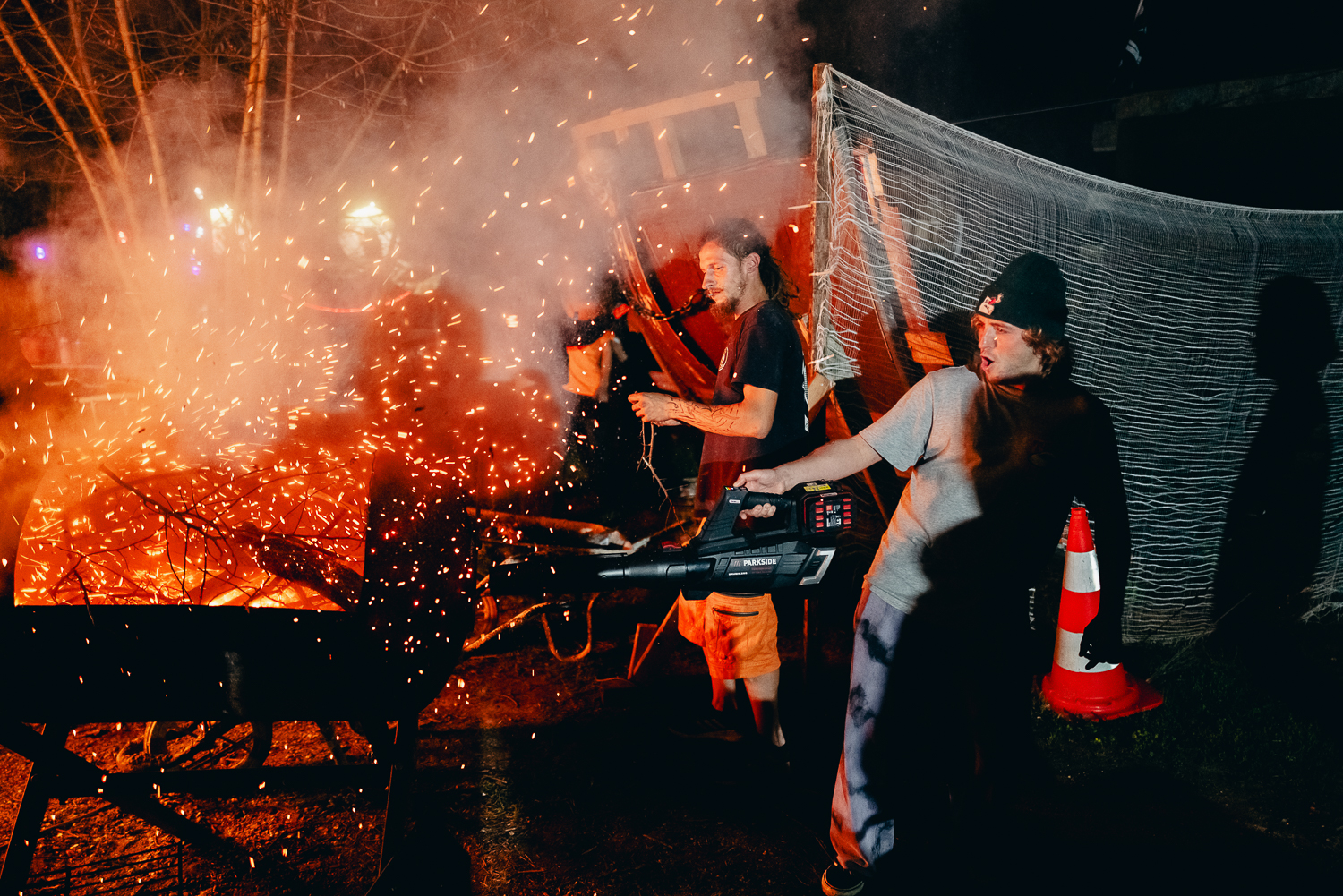 We-still-live-here-Irregular-Magazine-4