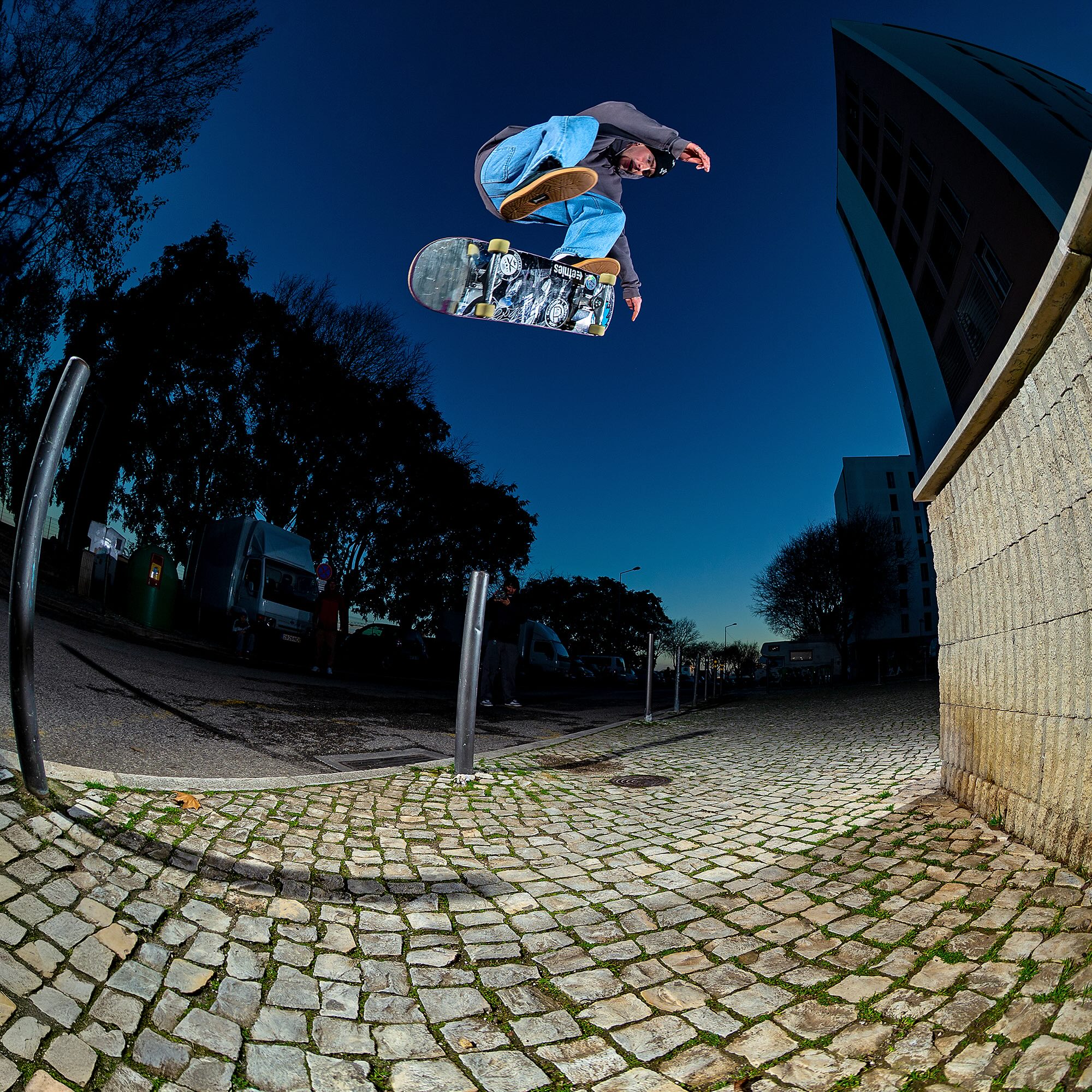 JoshJunkes_NollieBsHeelflip2_Lissabon2025_Gentsch(adj)_Preview