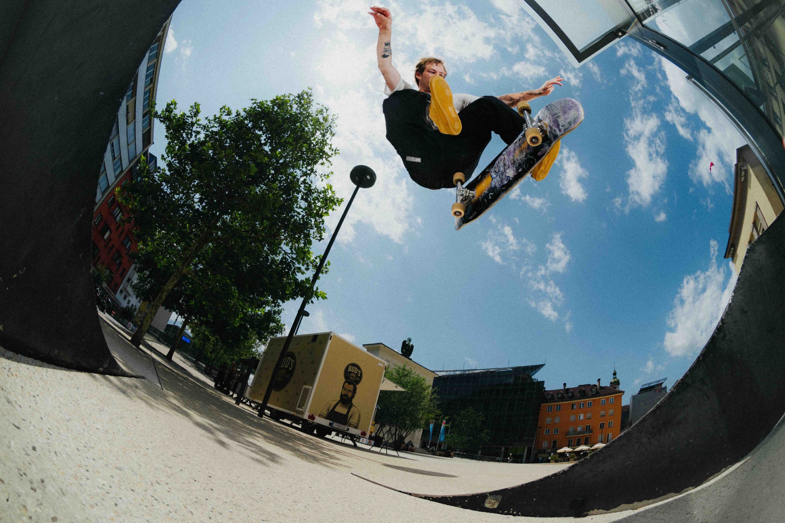 Kalu_Hardflip_Fakie-4105